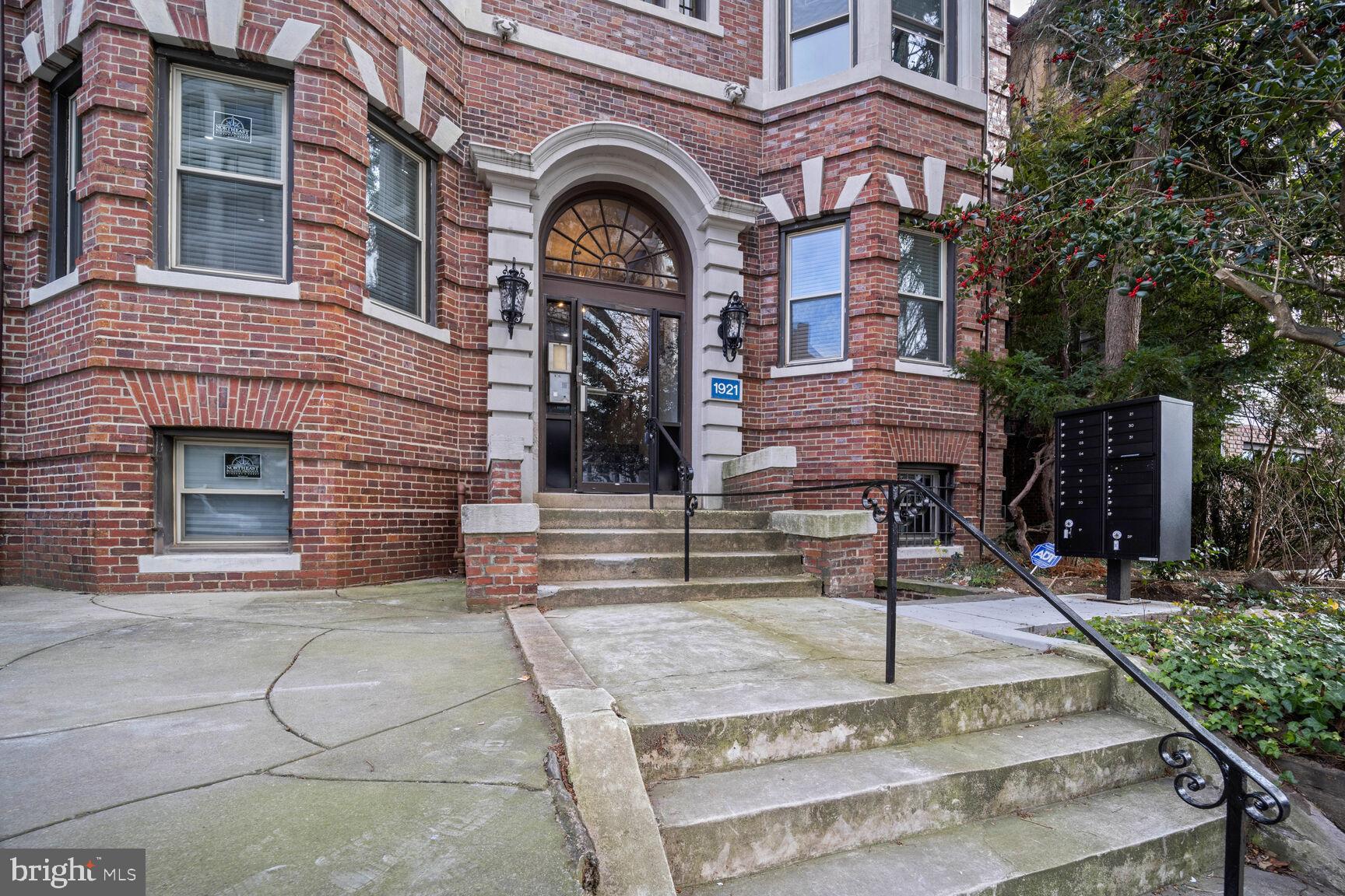 1921 19th Street Northwest, Unit 10 Washington, DC 20009 - Photo 2 of 28