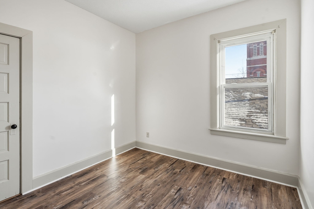 312 Rivet Street, Unit 2 New Bedford, MA 02744 - Photo 12 of 20