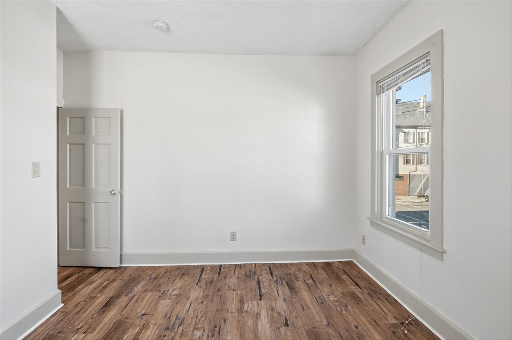 312 Rivet Street, Unit 2 New Bedford, MA 02744 - Photo 16 of 20