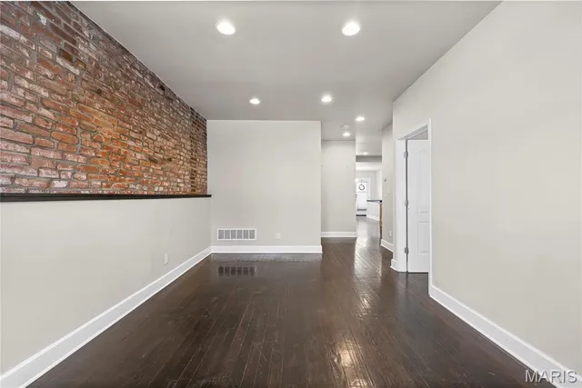 $235,000 | 3800 Fairview Avenue, St. Louis, MO 63116