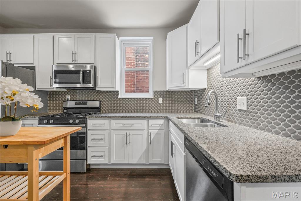 3800 Fairview Avenue St. Louis, MO 63116 - Photo 23 of 46