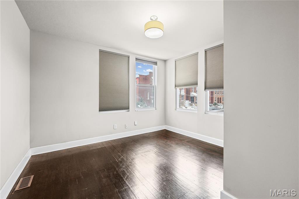 3800 Fairview Avenue St. Louis, MO 63116 - Photo 28 of 46