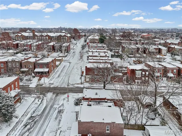 $235,000 | 3800 Fairview Avenue, St. Louis, MO 63116