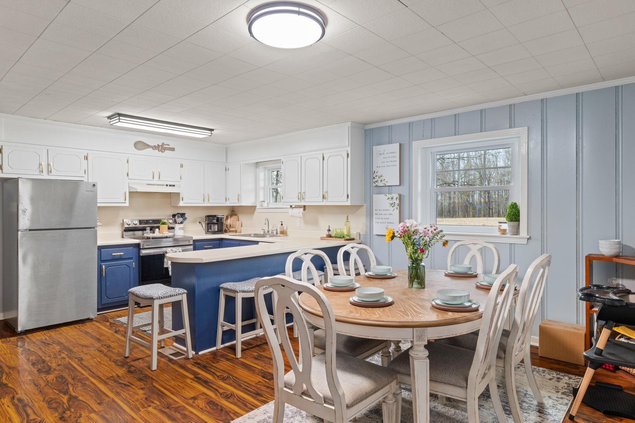 12 County Road 512 Corinth, MS 38834 - Photo 30 of 39 a view of a dining room with furniture and wooden floor