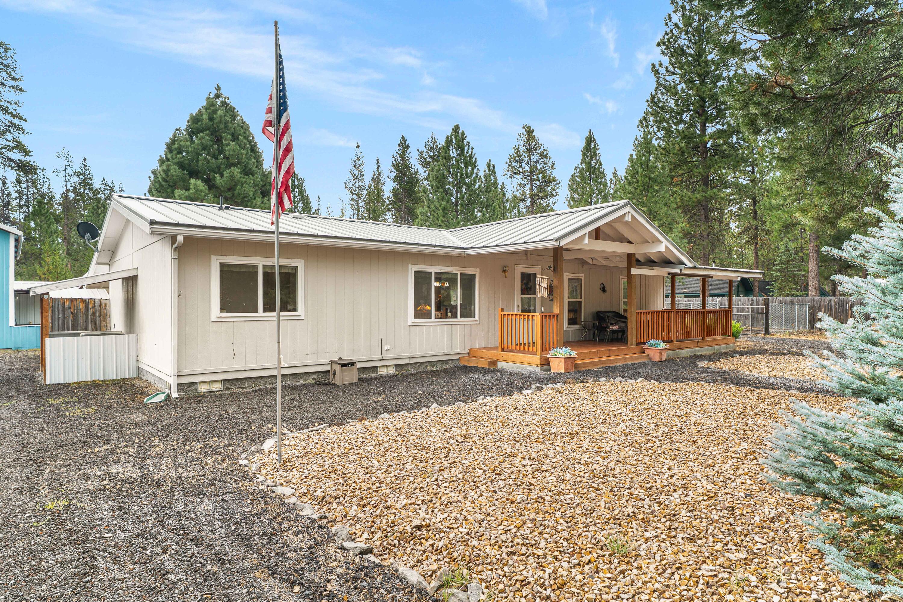 152381 Wagon Trail Road La Pine, OR 97739 - Photo 23 of 38
