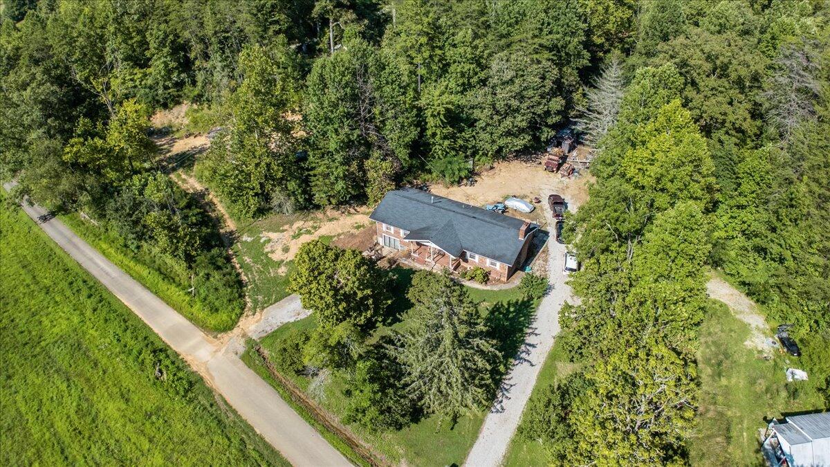 928 Indian Creek Road Corbin, KY 40701 - Photo 37 of 48 46-Aerial Front