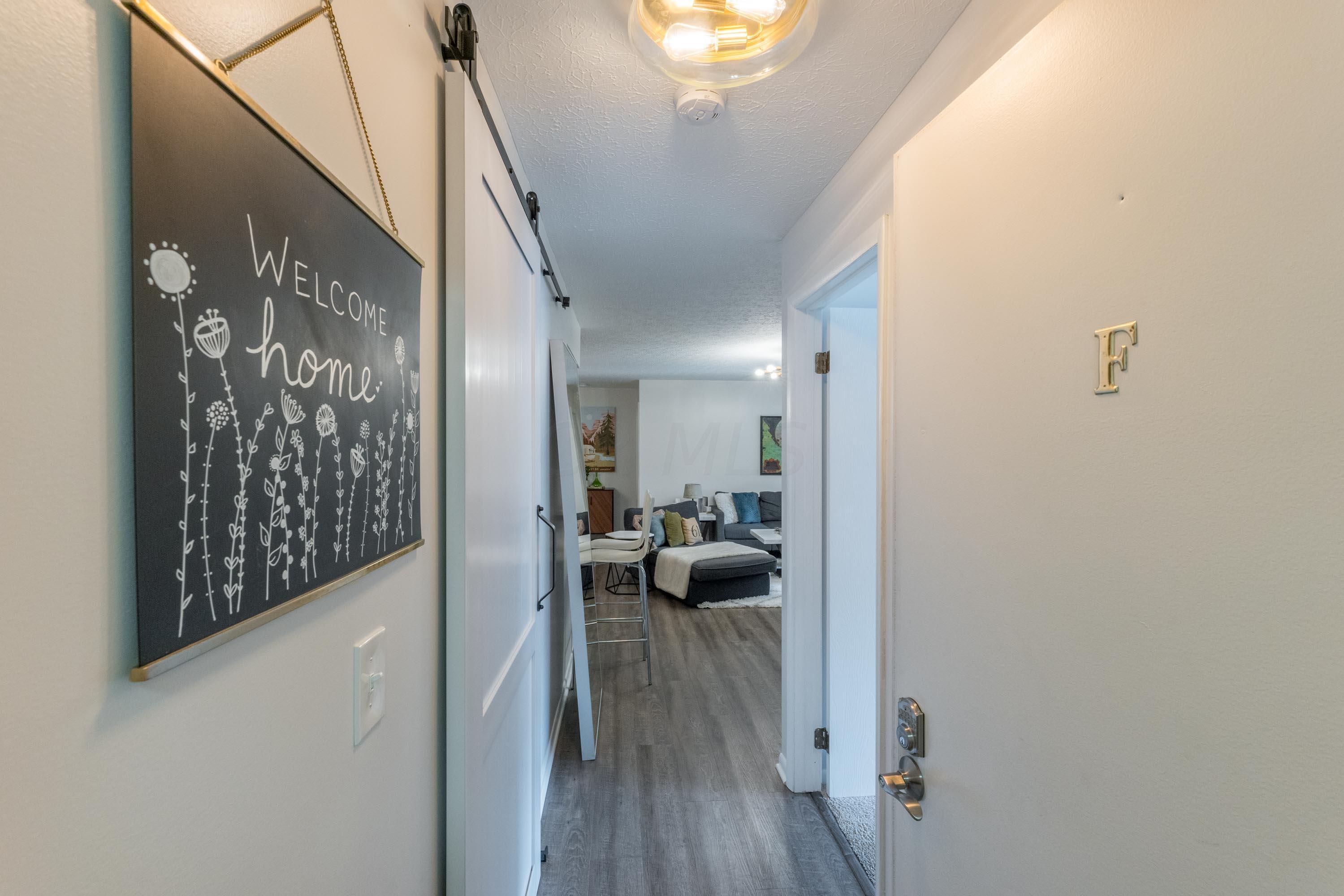 2245 Hedgerow Road, Unit 2245F Columbus, OH 43220 - Photo 5 of 34