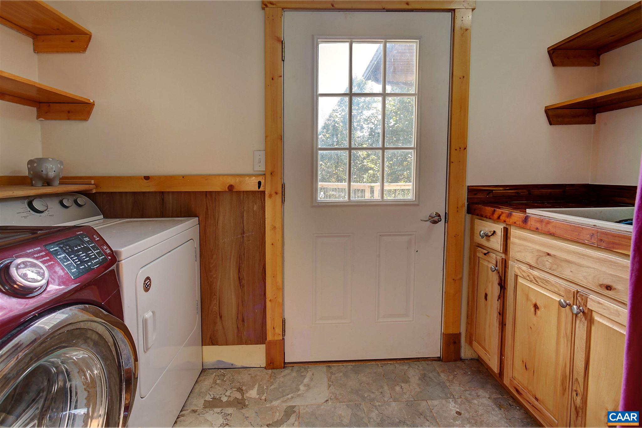 971 Flattop Mountain Road Free Union, VA 22940 - Photo 42 of 64 Gallery Image 42