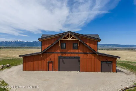 $2,500,000 | 2360 East 1000 South, Driggs, ID 83422