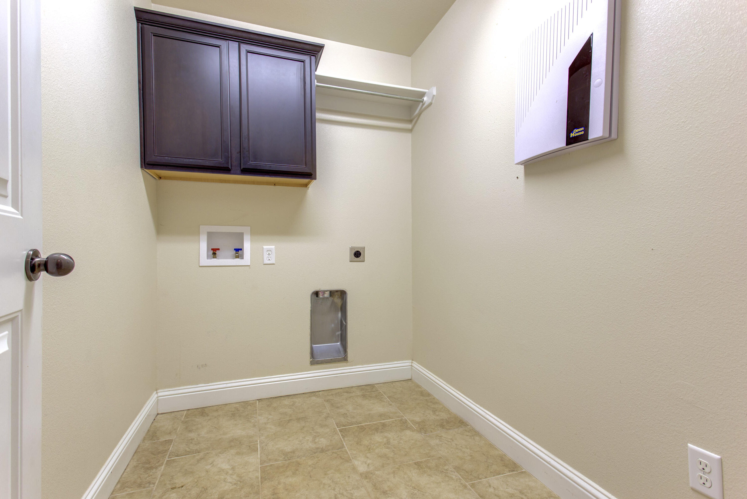 9702 Ross Avenue Lubbock, TX 79424 - Photo 22 of 40 IMG_4539