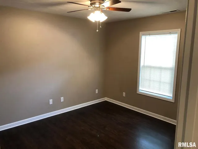 $450,000 | 1105 North Monroe Street, Unit AD, Marion, IL 62959