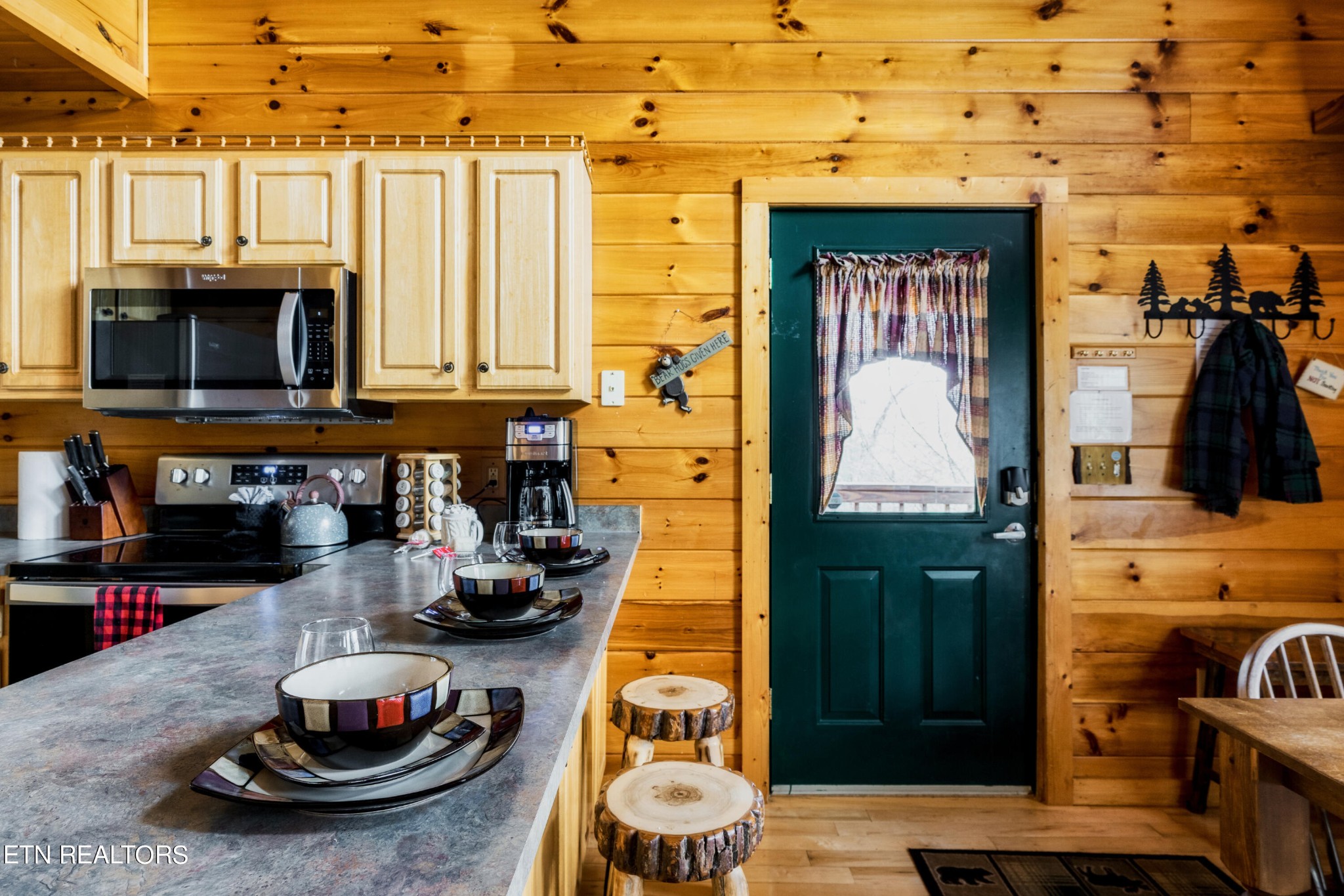 3970 Millers Ridge Way Sevierville, TN 37862 - Photo 8 of 54 Gallery Image 8