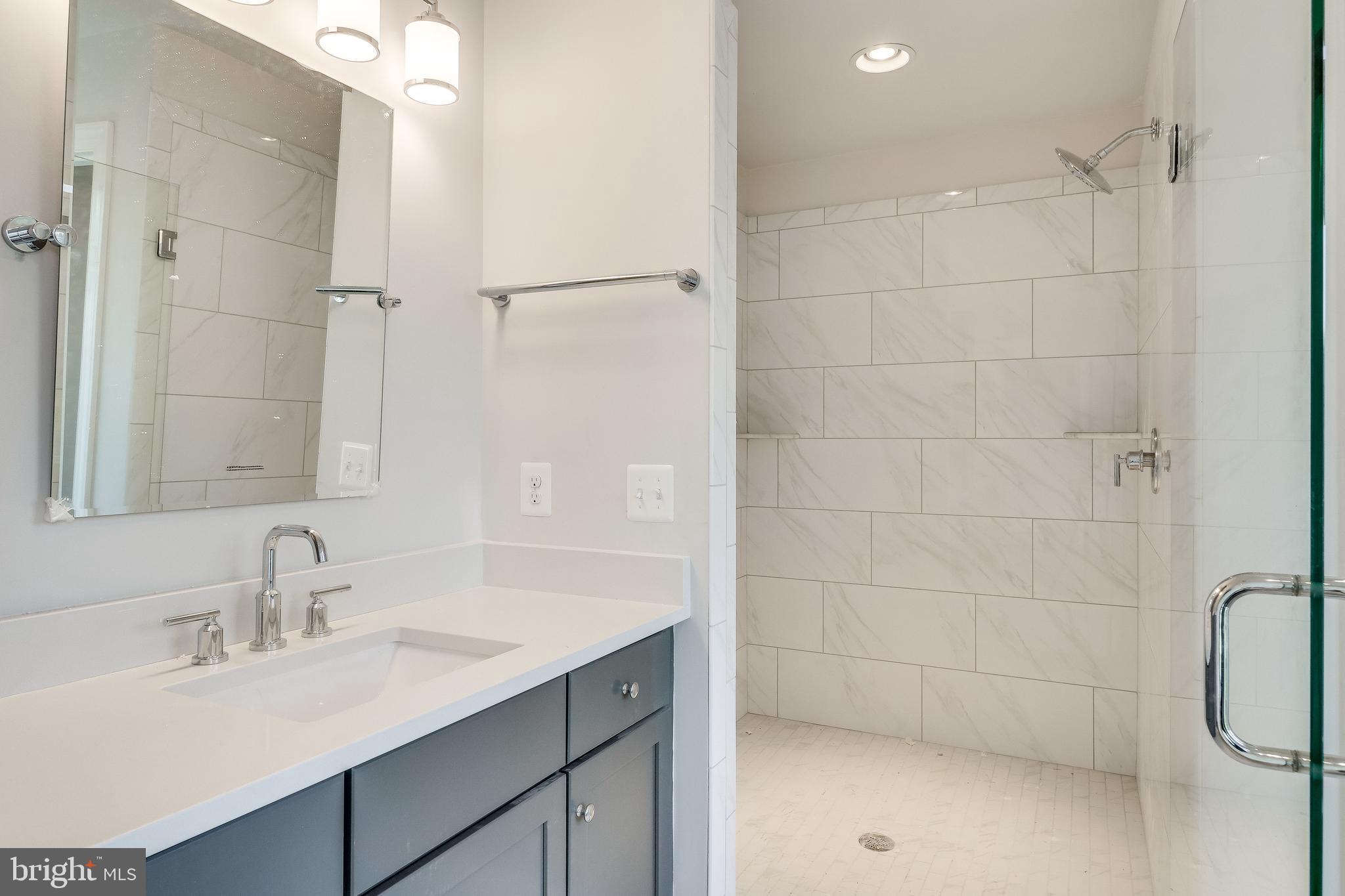 8126 Fort Hunt Road Alexandria, VA 22308 - Photo 11 of 25 Gallery Image 11