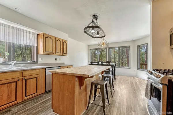 $850,000 | 811 Nob Hill Trail, Franktown, CO 80116