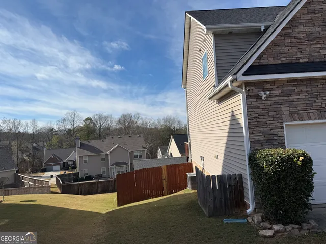 $2,800 | 1221 River Rush Lane Northeast, Conyers, GA 30012
