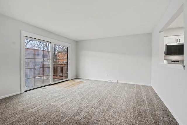 $249,900 | 7644 Cork Avenue, Justice, IL 60458