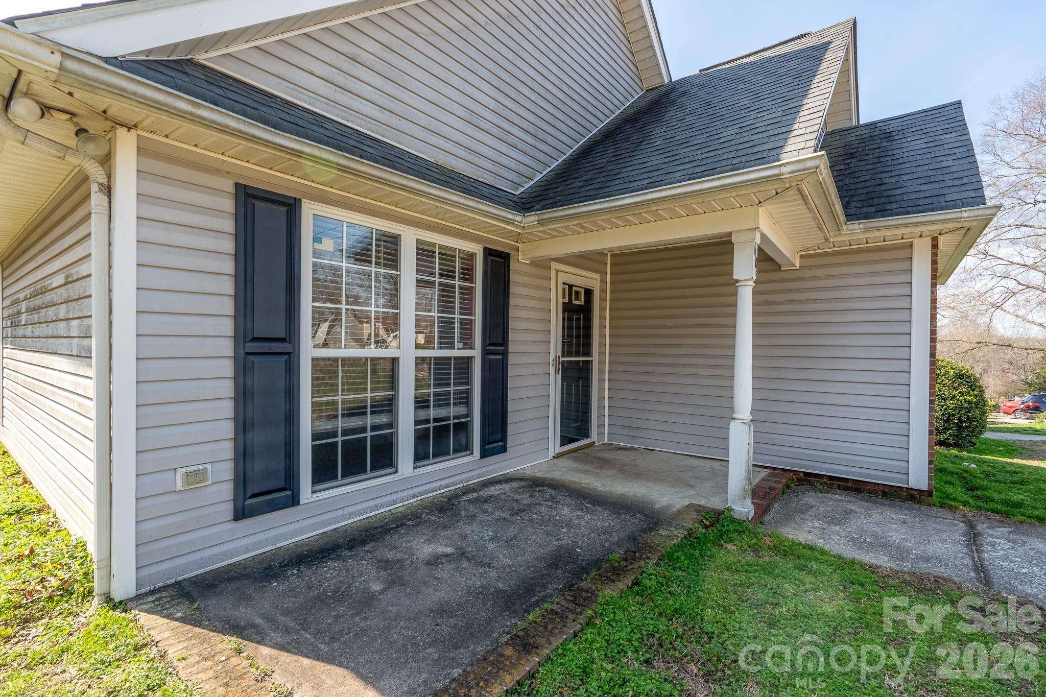 1105 South Walnut Street Kannapolis, NC 28081 - Photo 2 of 22