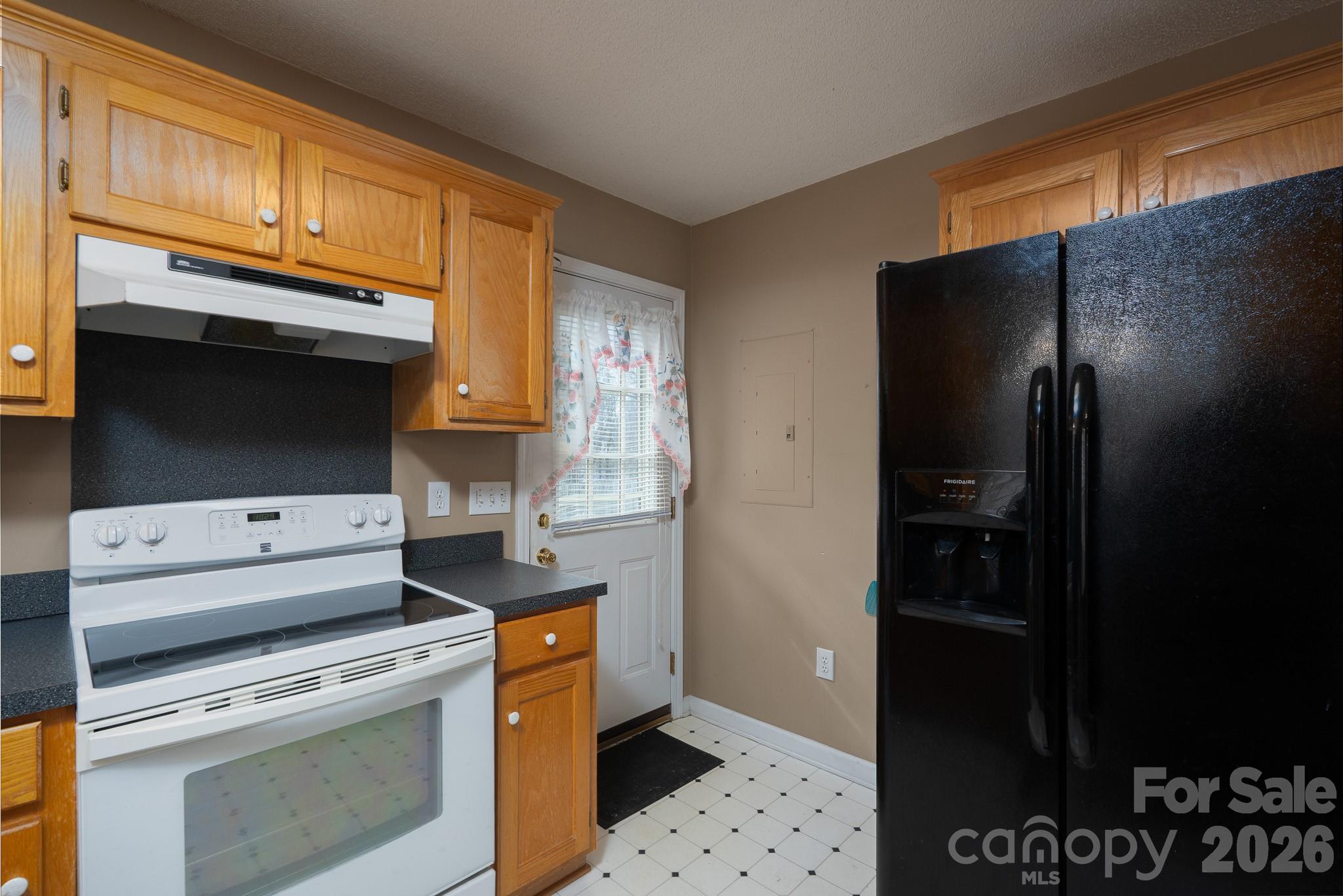1105 South Walnut Street Kannapolis, NC 28081 - Photo 6 of 22