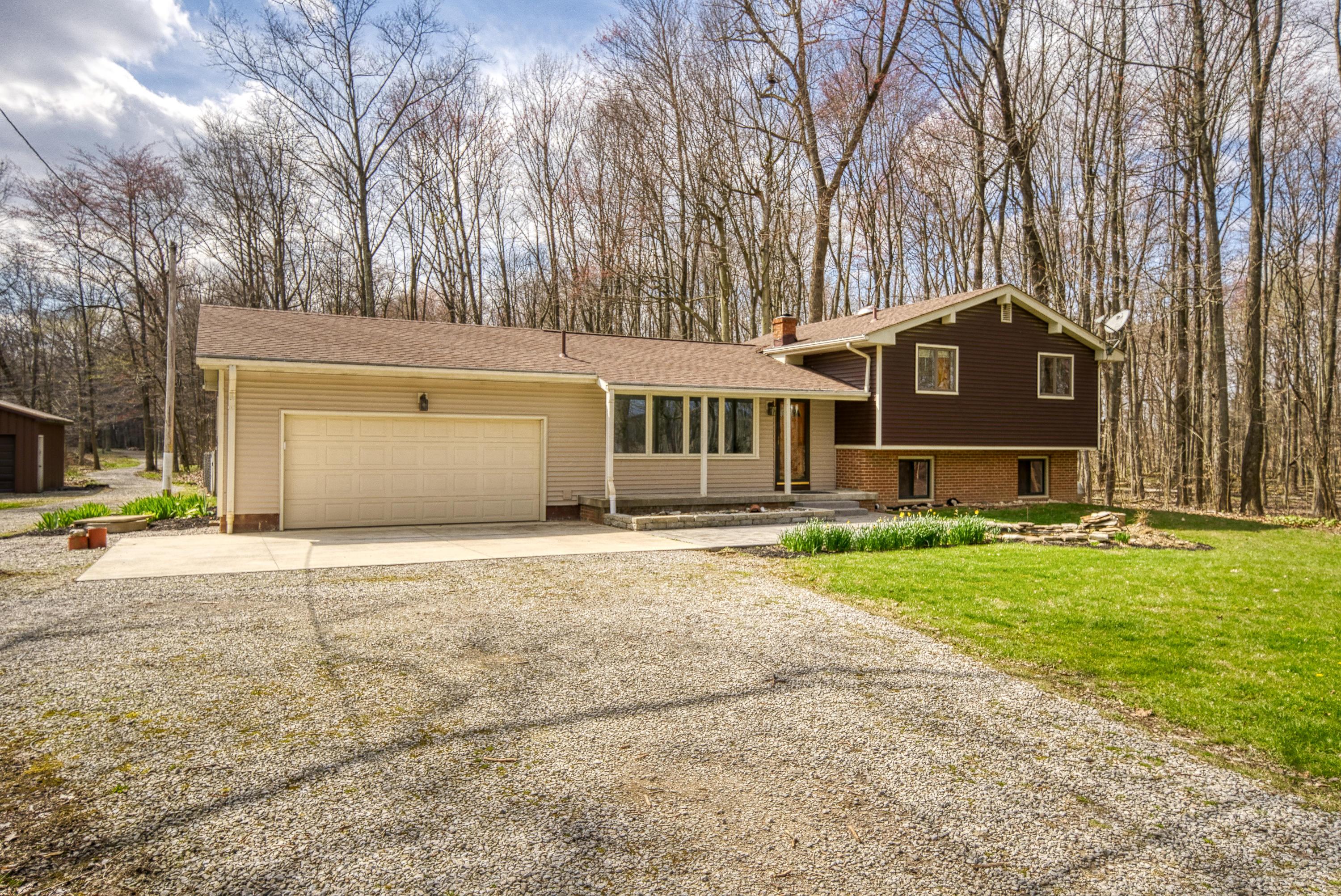 6725 Lane Road Centerburg, OH 43011 - Photo 3 of 107 Gallery Image 3