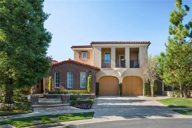 a view of a door of the house