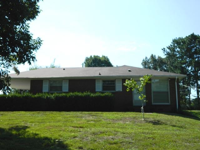 2086 Landon Road Clarksville, TN 37043 - Photo 1 of 20 Front View