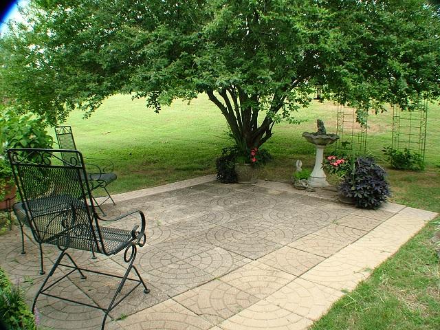 2086 Landon Road Clarksville, TN 37043 - Photo 18 of 20 Back Yard