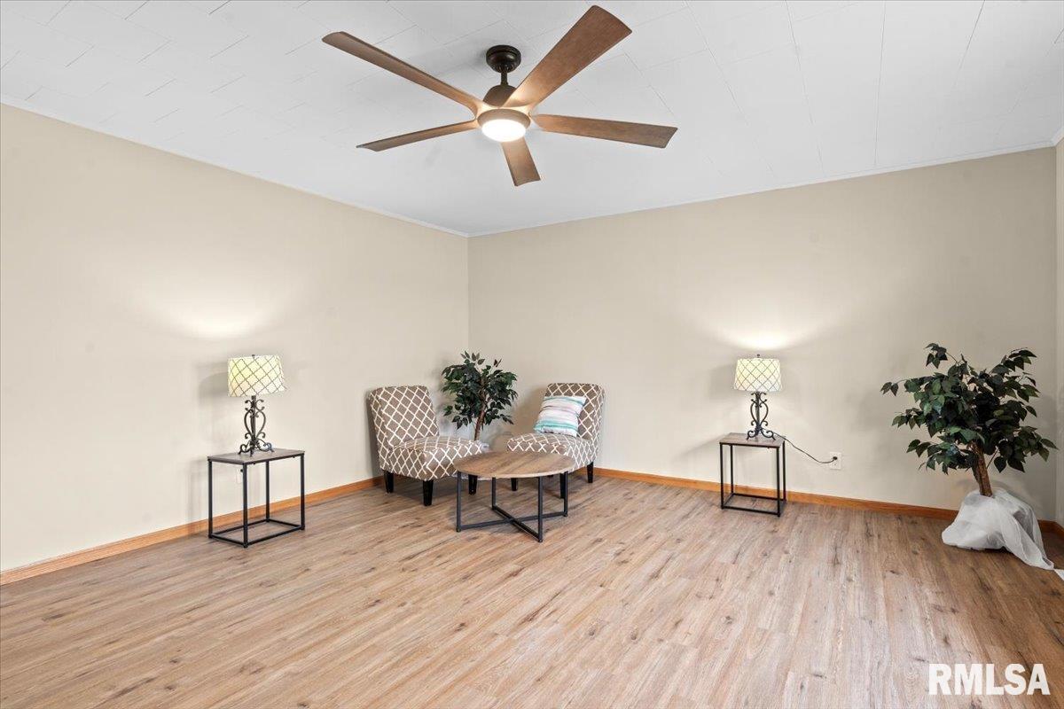 2680 Tozer Road Springfield, IL 62707 - Photo 5 of 37