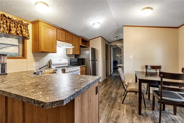 $99,000 | 6 Oak Lane, Clarence, NY 14031