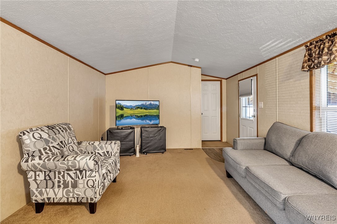 6 Oak Lane Clarence, NY 14031 - Photo 10 of 35