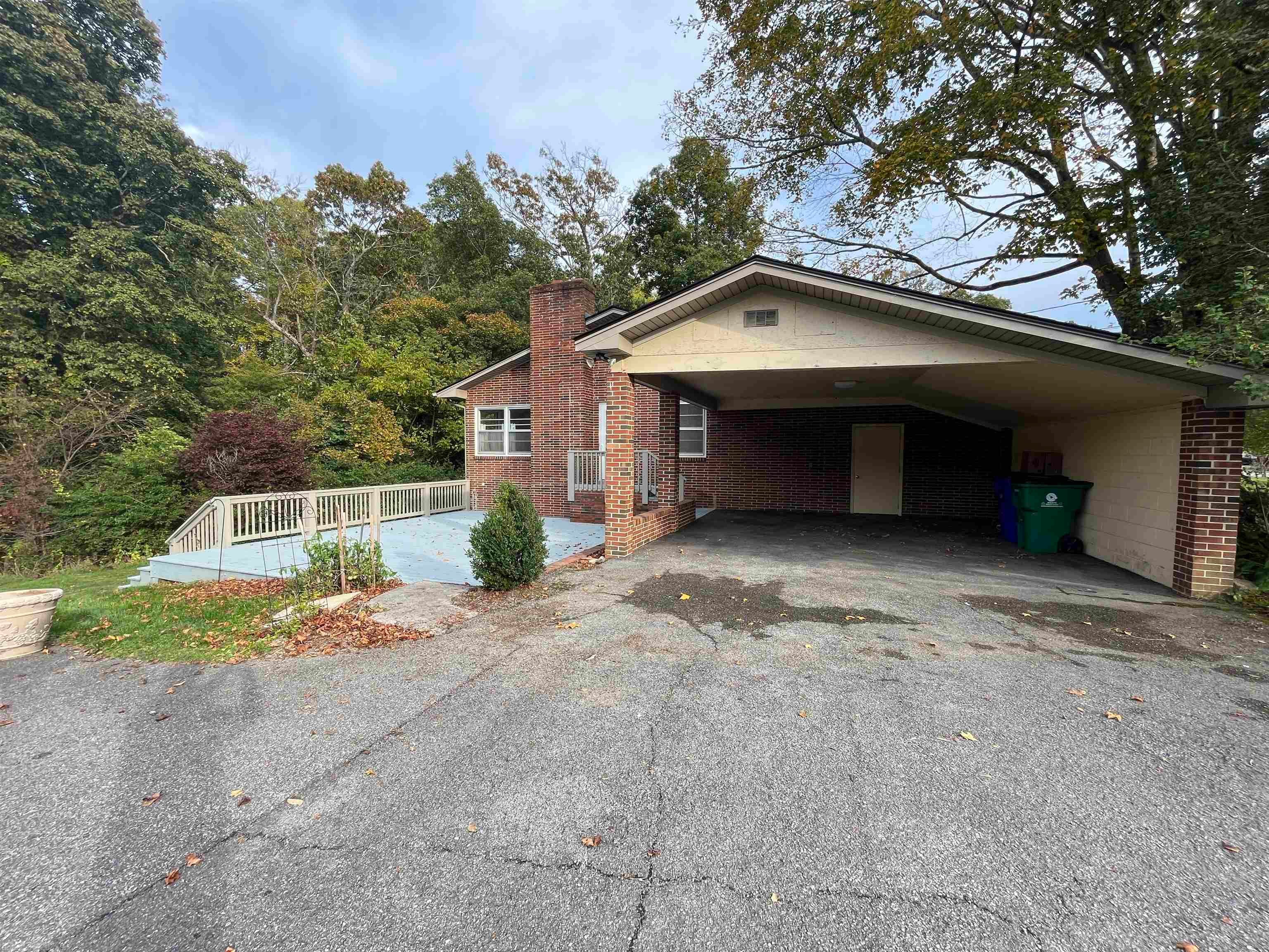 2004 Shadow Lake Road Blacksburg, VA 24060 - Photo 19 of 38 Gallery Image 19