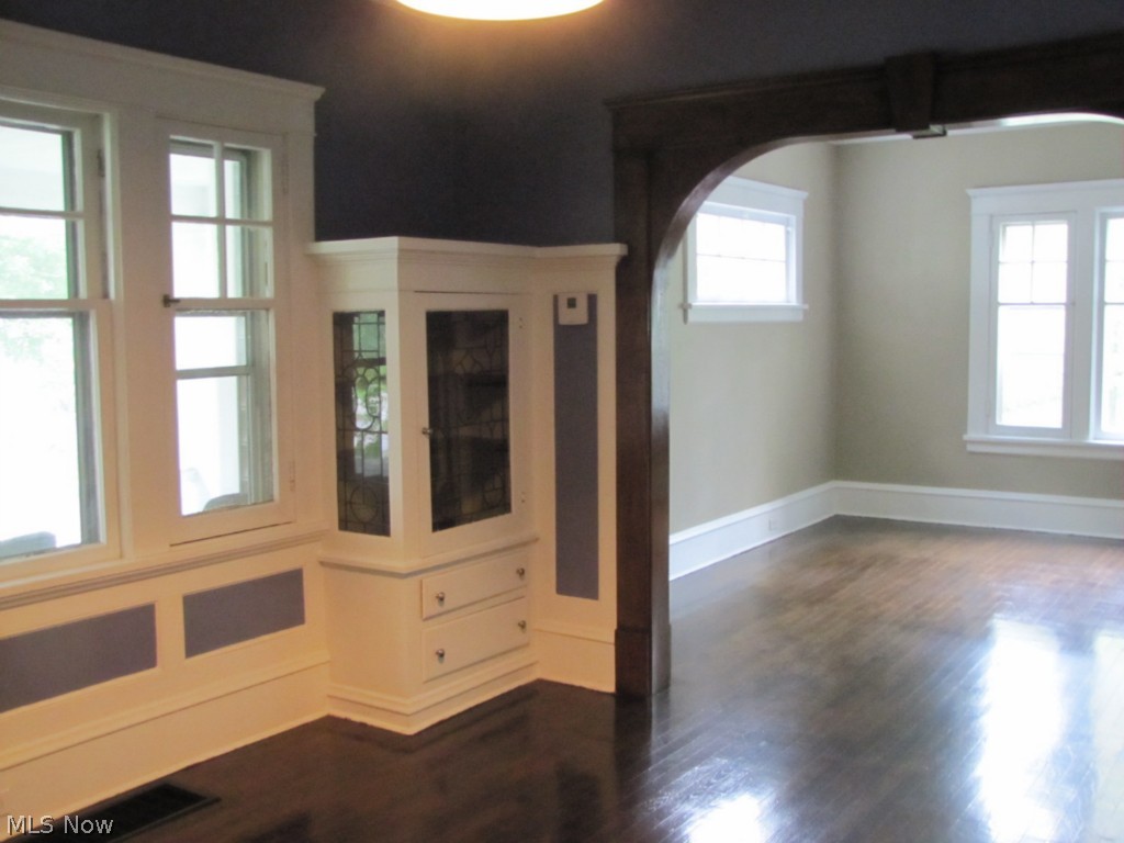 2275 Westminster Road Cleveland, OH 44118 - Photo 6 of 15