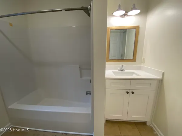 $1,675 | 5140 Greenville Loop Road, Unit D, Wilmington, NC 28409