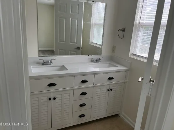 $1,675 | 5140 Greenville Loop Road, Unit D, Wilmington, NC 28409
