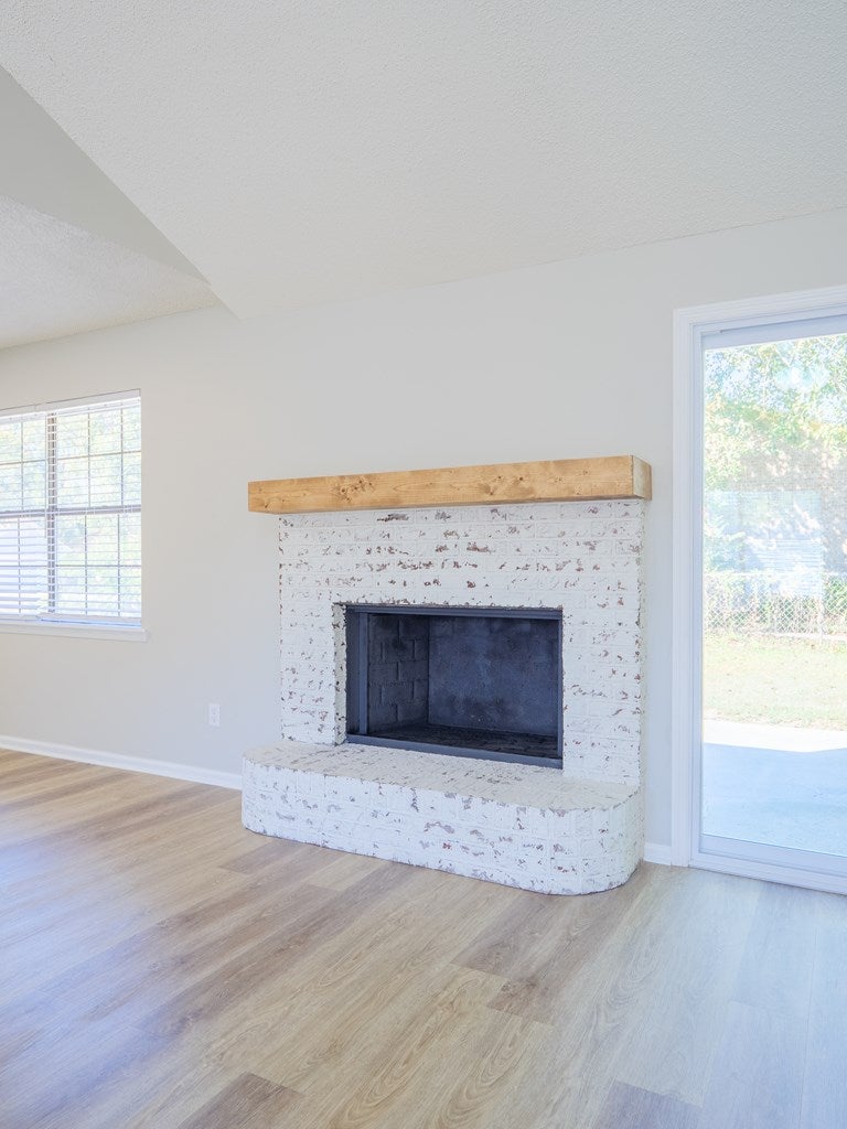 2032 Bancroft Road Valdosta, GA 31602 - Photo 9 of 42 Gallery Image 9