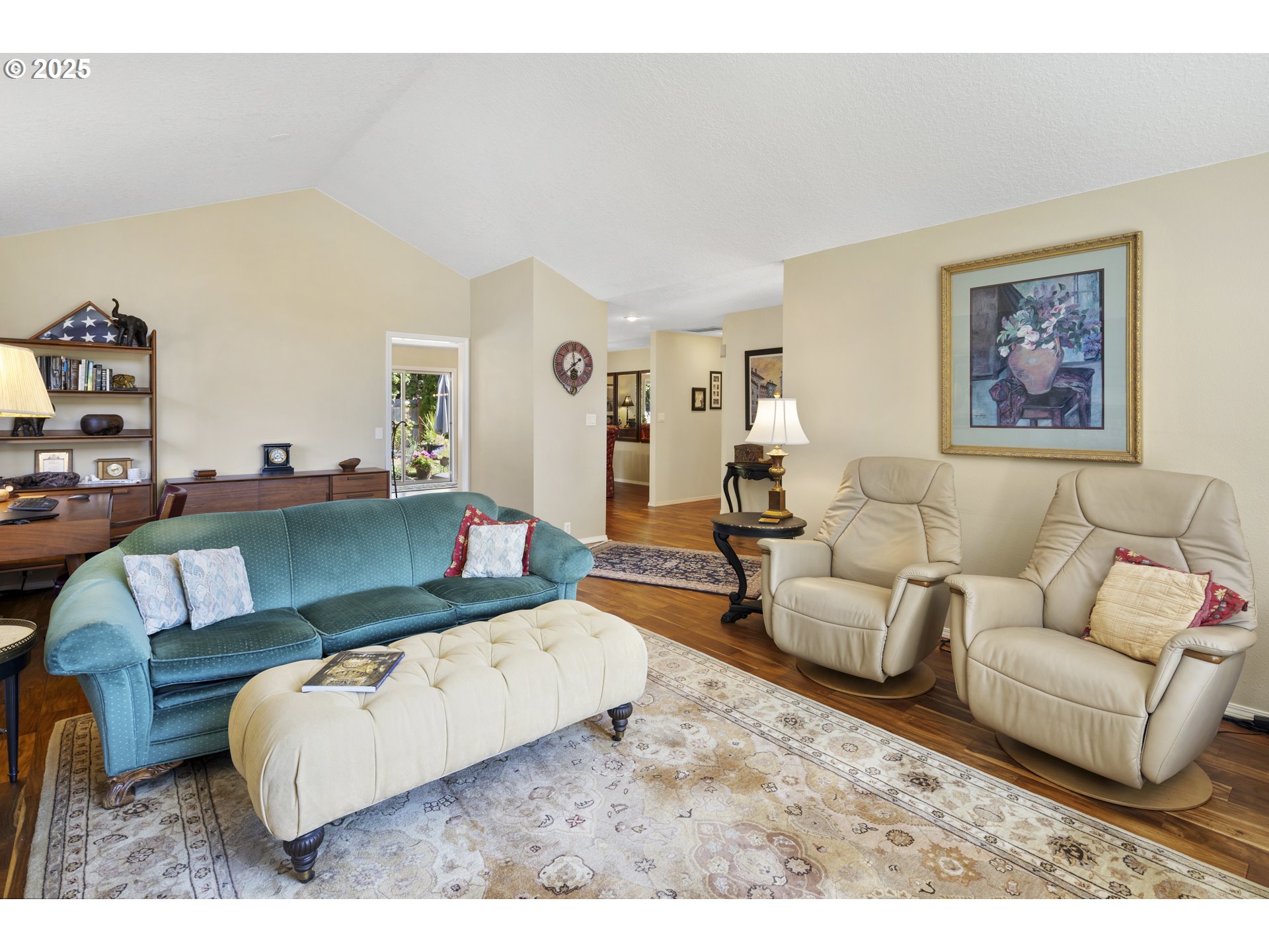 407 Mountainview Court Newberg, OR 97132 - Photo 8 of 48