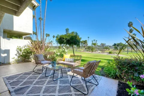 $2,295,000 | 4051 Avenida Brisa, Rancho Santa Fe, CA 92091