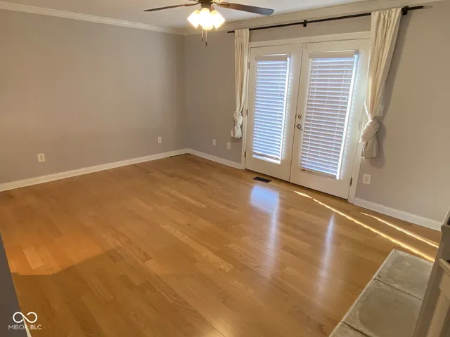 $2,100 | 1026 North New Jersey Street, Indianapolis, IN 46202