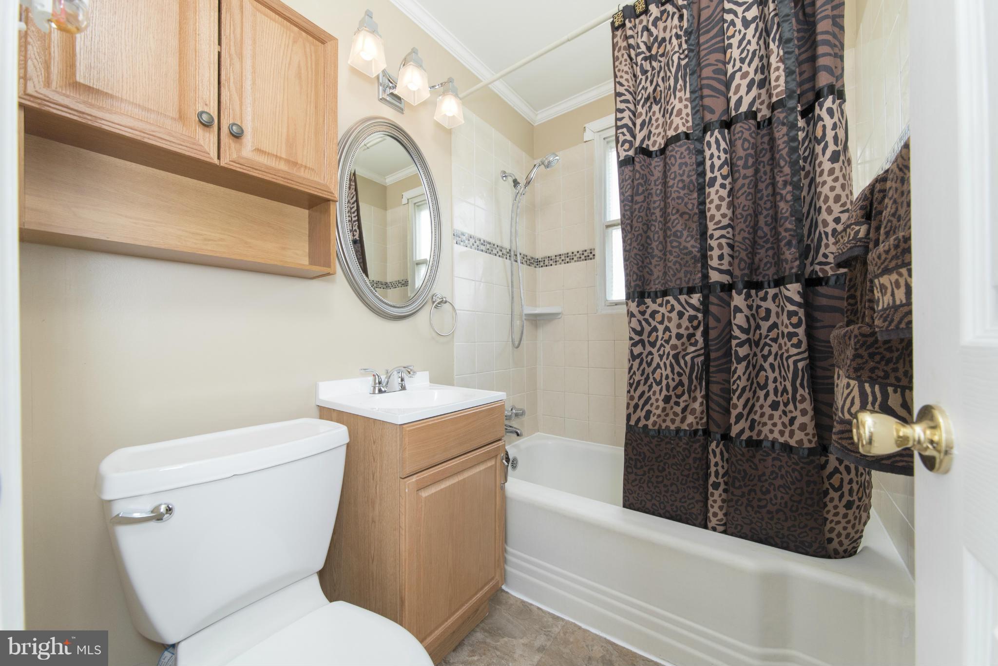 3117 Cornwall Road Baltimore, MD 21222 - Photo 20 of 30 a bathroom with a toilet and a sink
