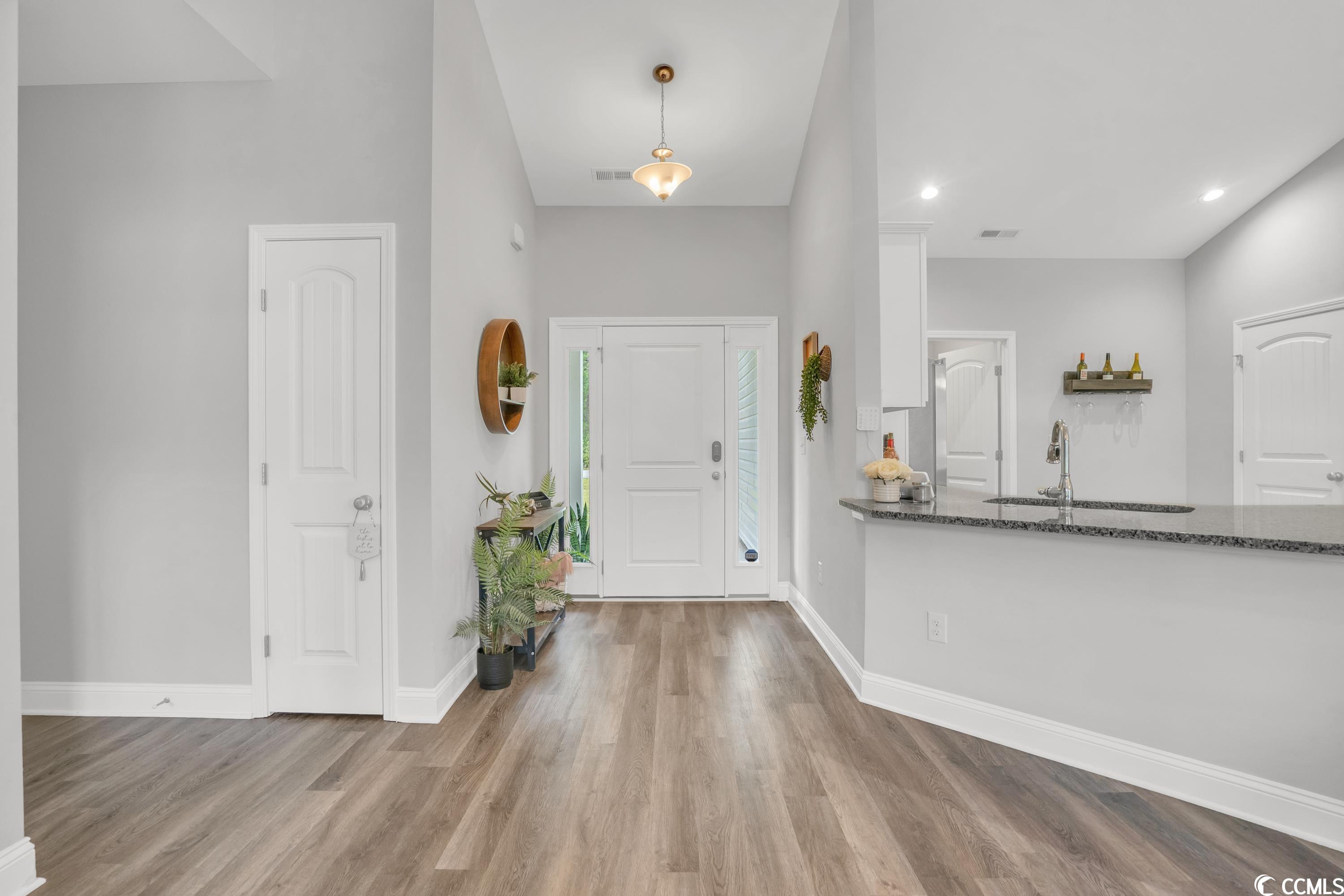 1070 Francis Parker Road Georgetown, SC 29440 - Photo 4 of 39 Gallery Image 4
