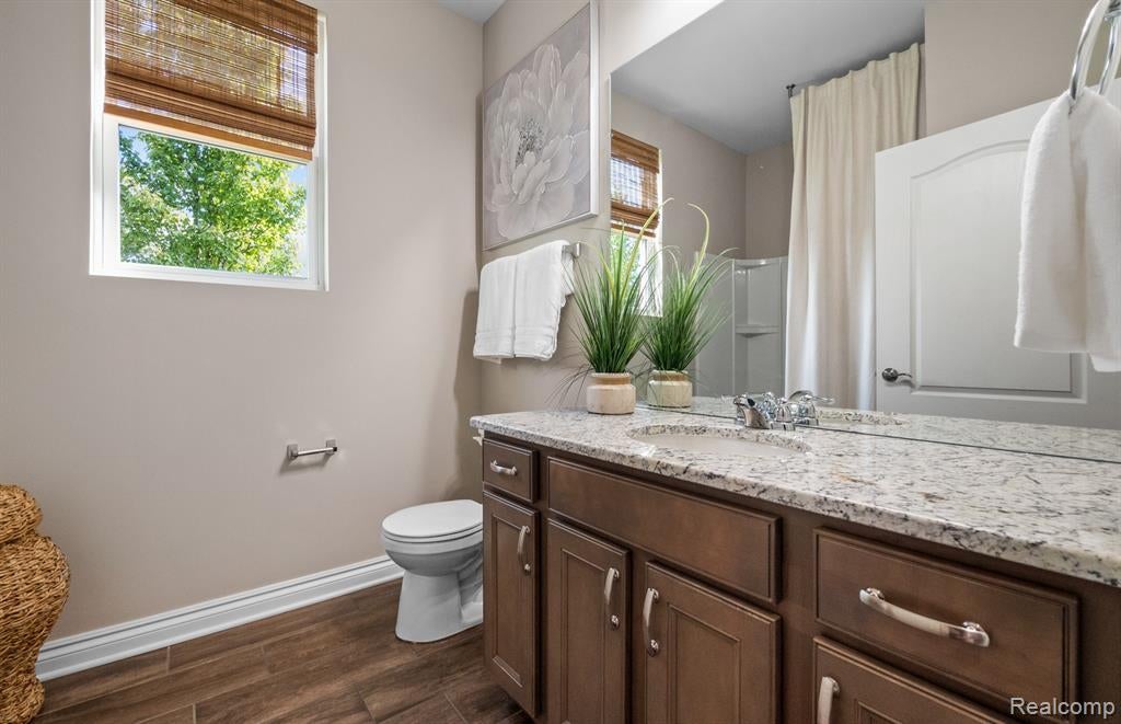 49414 Mapleton Canton, MI 48188 - Photo 11 of 14 Gallery Image 11
