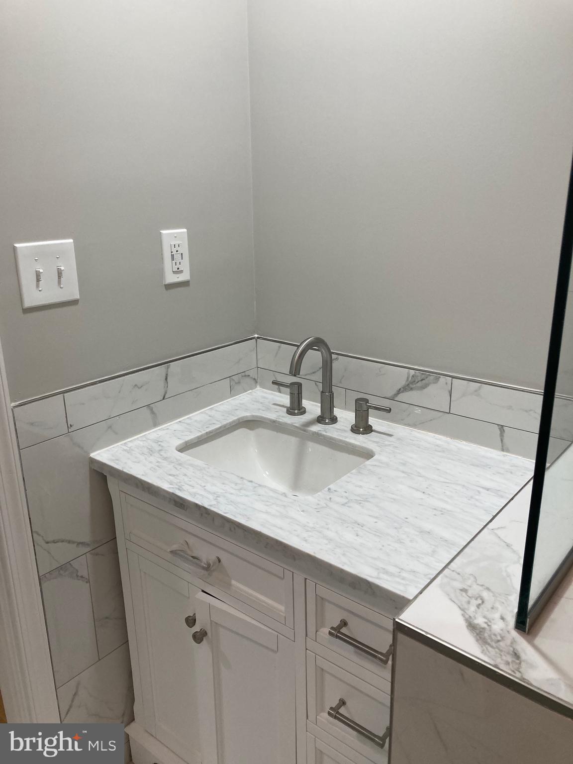 6547 North Lambert Street Philadelphia, PA 19138 - Photo 12 of 32