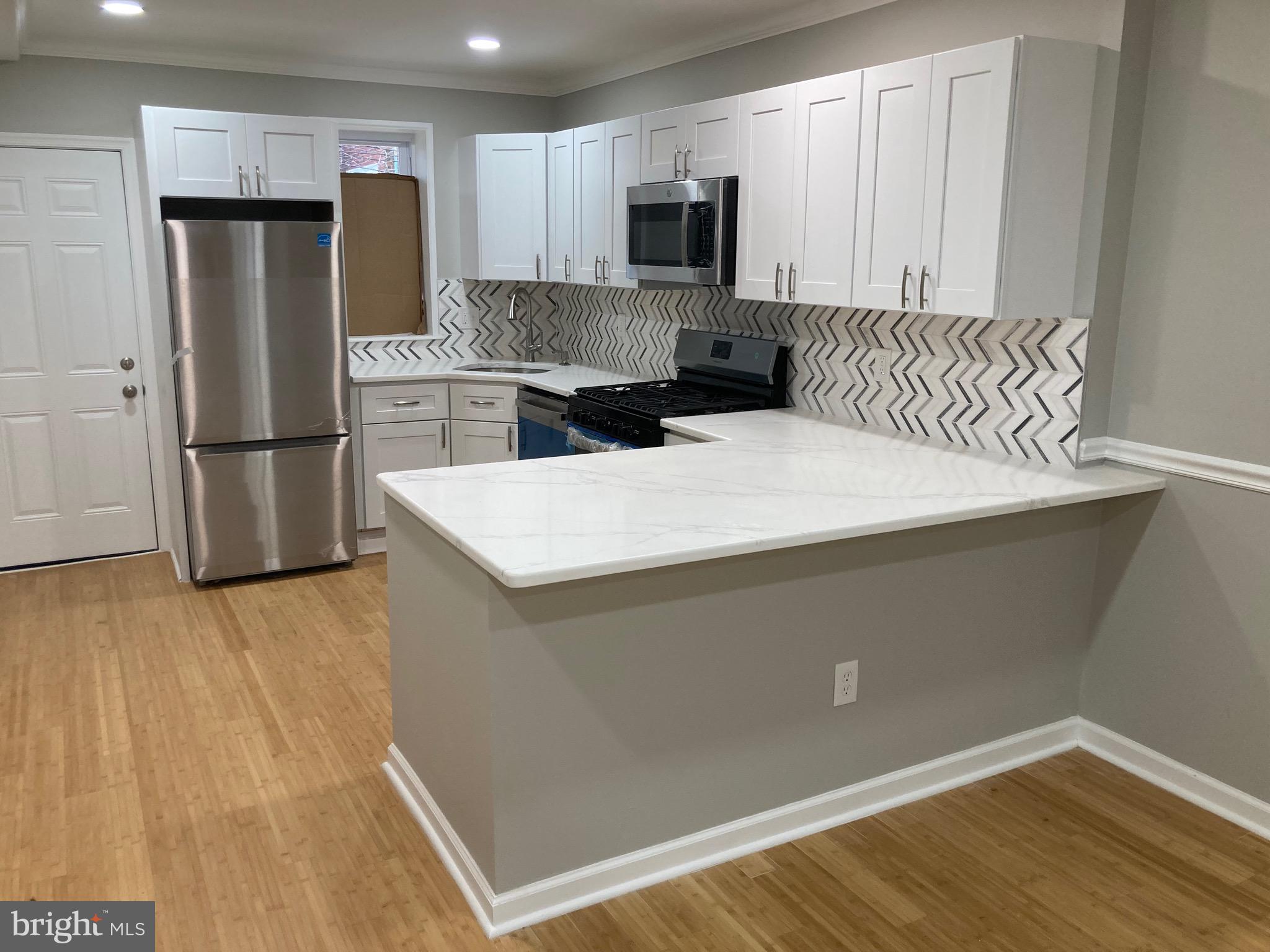 6547 North Lambert Street Philadelphia, PA 19138 - Photo 30 of 32