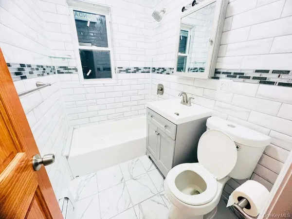 $2,600 | 177-51 105th Avenue, Unit 2 | Jamaica