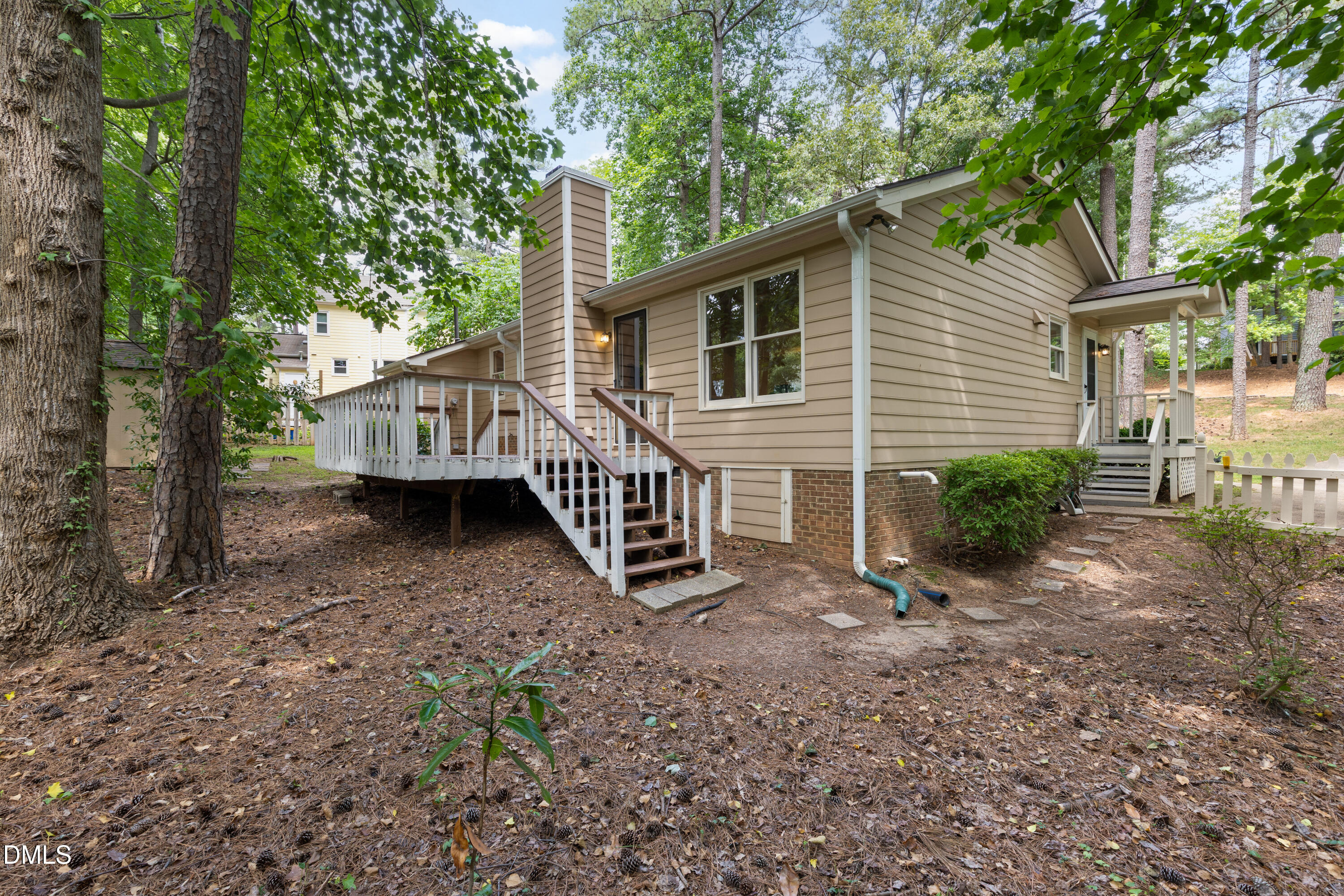 5613 Old Towne Road Raleigh, NC 27612 - Photo 29 of 33 035 (1)