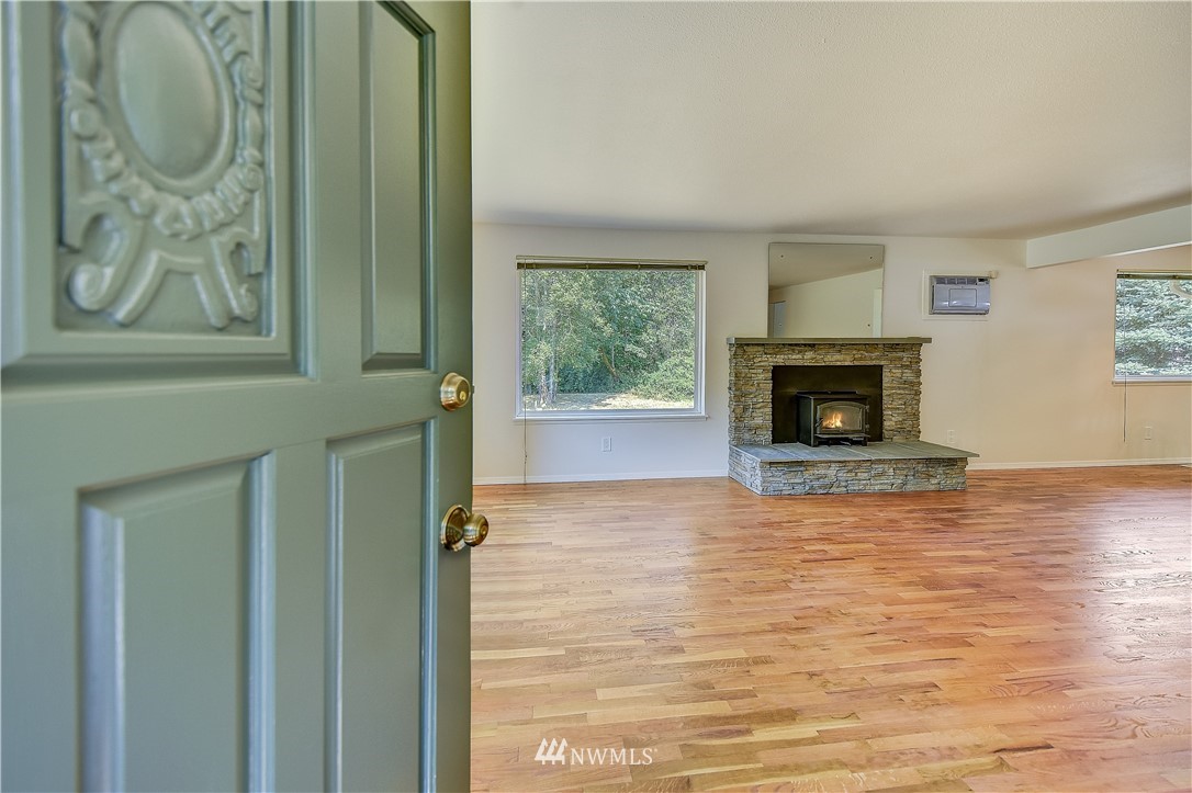 17616 Southeast Petrovitsky Road Renton, WA 98058 - Photo 2 of 25