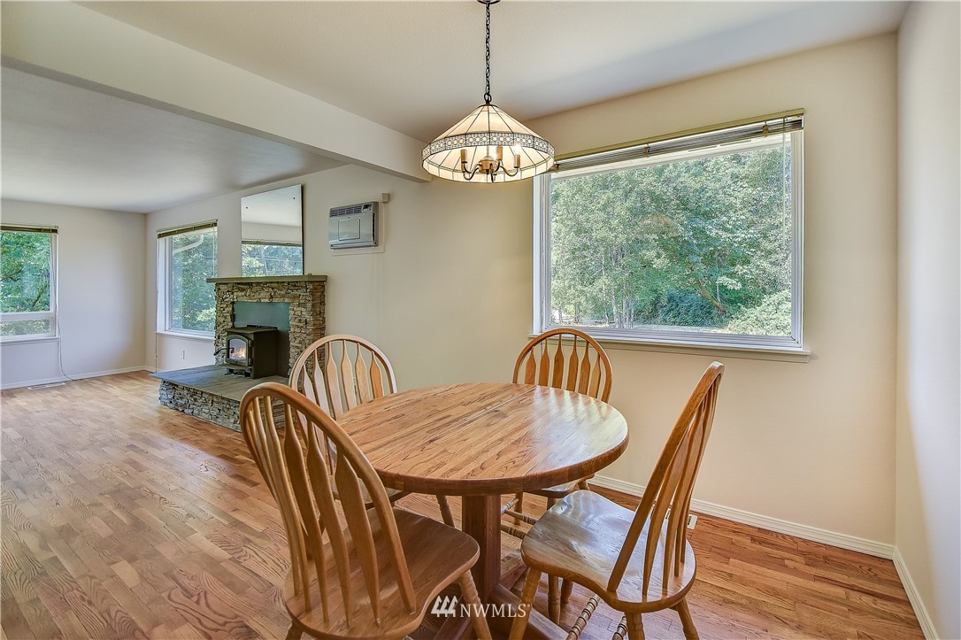 17616 Southeast Petrovitsky Road Renton, WA 98058 - Photo 6 of 25