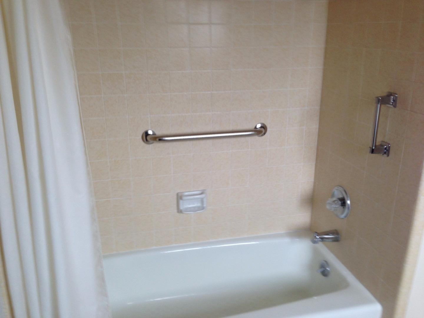 144 Nissen Road, Unit 3 Salinas, CA 93901 - Photo 9 of 16 Gallery Image 9