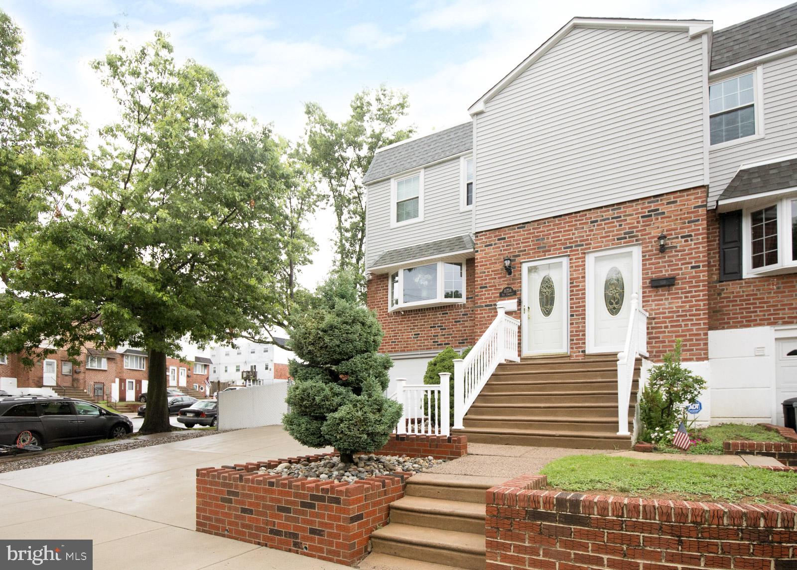 11734 Telfair Road Philadelphia, PA 19154 - Photo 2 of 46 Gallery Image 2