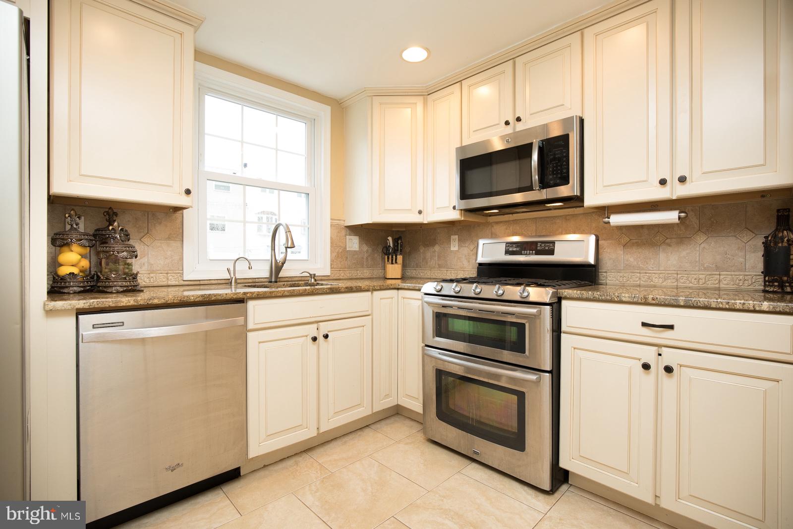 11734 Telfair Road Philadelphia, PA 19154 - Photo 15 of 46 Gallery Image 15