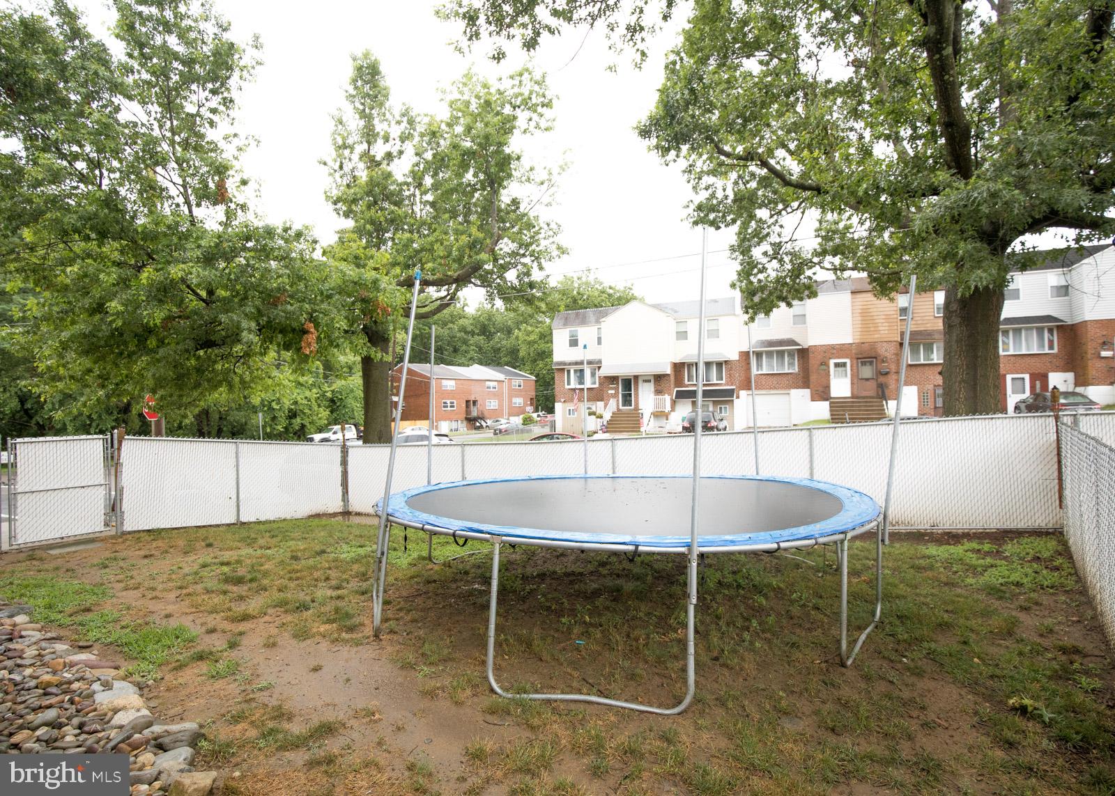 11734 Telfair Road Philadelphia, PA 19154 - Photo 42 of 46 Gallery Image 42